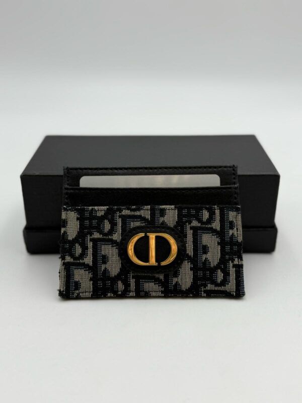 30 Montaigne Freesia Card Holder