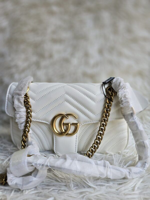 Elegant GG Marmont Matelassé Mini Bag – White/Gold