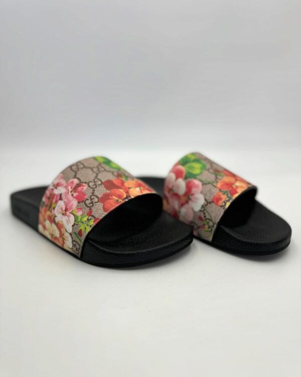 Blooms Supreme Floral Slide Sandal