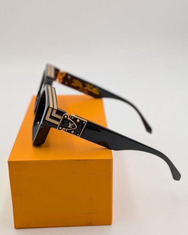 1.1 Millionaires Sunglasses