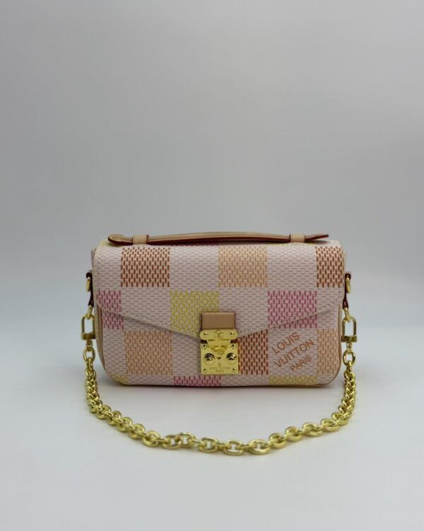 Damier Giant Pochette Metis East West Peach