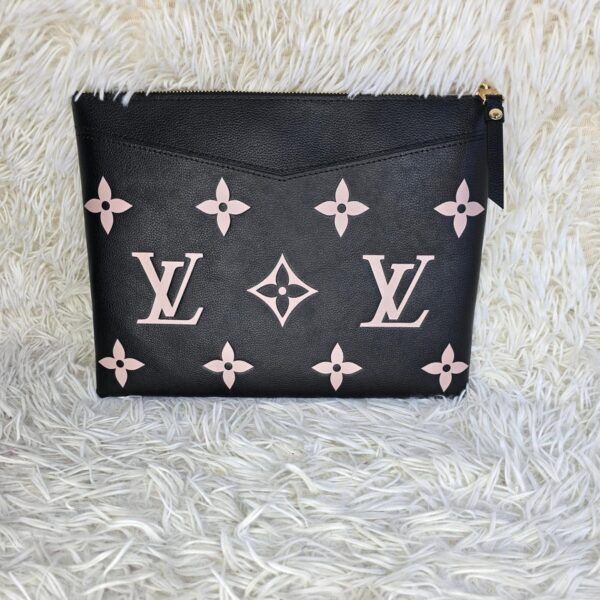 Empreinte Monogram Giant Daily Pouch